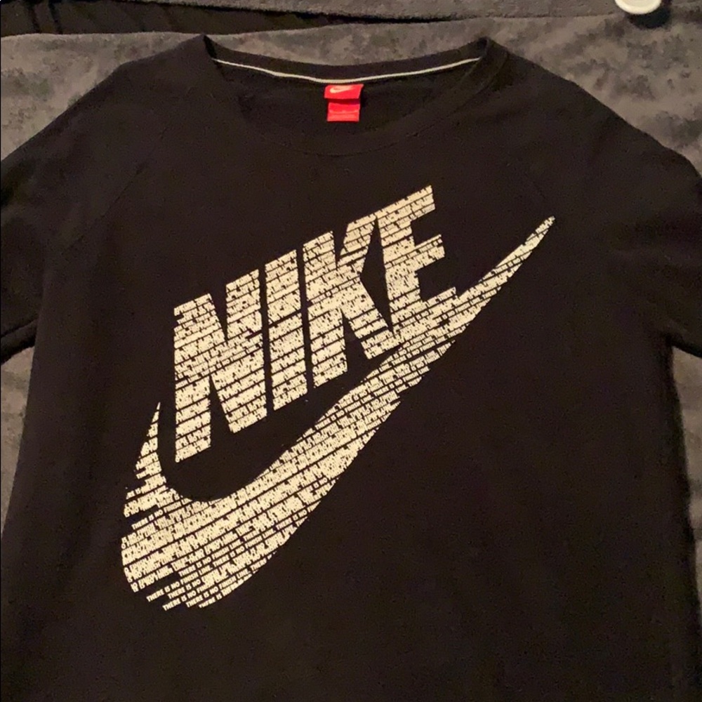 Nike sweatshirt